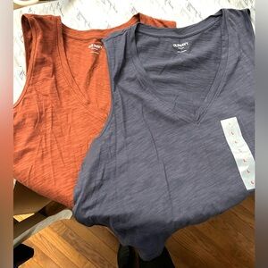 Old Navy Women's Tank Tops - Rust and Navy